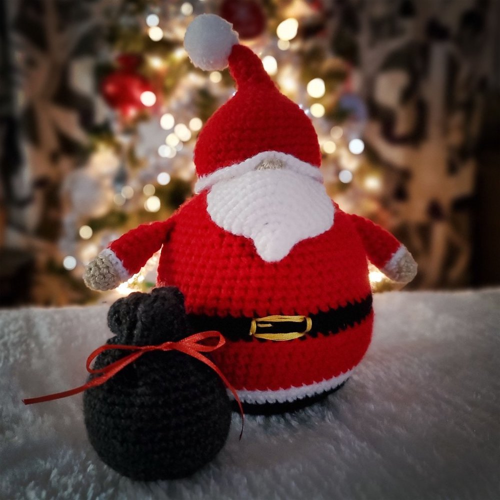 Amigurumi Santa Claus